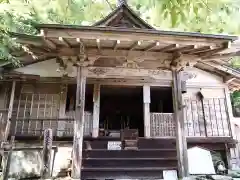 月輪寺の本殿