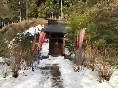 霊山神社の末社