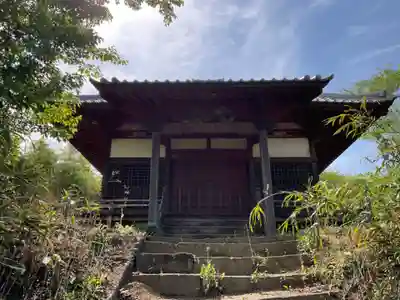 成身院　百体観音堂（さざえ堂）(埼玉県)