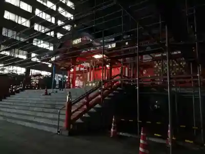 花園神社の本殿・本堂