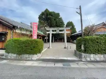 稲荷神社(鞭崎神社境外社)(滋賀県)