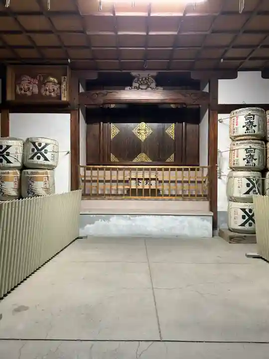 茨木神社の{uncategorized: "未分類", other: "その他", undefined: "問題あり", building: "その他建物", grave: "お墓", sacred_gate: "鳥居", guardian: "狛犬", statue: "像", buddha: "仏像", history: "歴史", nature: "自然", garden: "庭園", animal: "動物", pagoda: "塔", temizu: "手水舎", mountain_gate: "山門・神門", sanctuary: "本殿・本堂", subordinate: "末社・摂社", art: "芸術", scenery: "景色", jizo: "地蔵", ema: "絵馬", goshuin: "御朱印", omikuji: "おみくじ", items: "授与品その他", amulet: "お守り", goshuincho: "御朱印帳", eats: "食事", festival: "お祭り", votive_dance: "神楽", shichigosan: "七五三参", wedding: "結婚式", experience: "体験その他", initially: "初詣", around: "周辺", anti_infection: "感染症対策"}