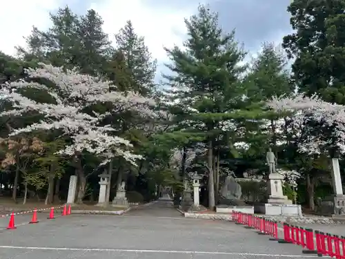 岩手護國神社の建物その他