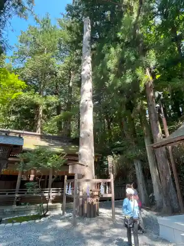 諏訪大社下社春宮(長野県)