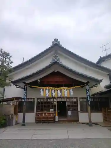 尾張猿田彦神社の{uncategorized: "未分類", other: "その他", undefined: "問題あり", building: "その他建物", grave: "お墓", sacred_gate: "鳥居", guardian: "狛犬", statue: "像", buddha: "仏像", history: "歴史", nature: "自然", garden: "庭園", animal: "動物", pagoda: "塔", temizu: "手水舎", mountain_gate: "山門・神門", sanctuary: "本殿・本堂", subordinate: "末社・摂社", art: "芸術", scenery: "景色", jizo: "地蔵", ema: "絵馬", goshuin: "御朱印", omikuji: "おみくじ", items: "授与品その他", amulet: "お守り", goshuincho: "御朱印帳", eats: "食事", festival: "お祭り", votive_dance: "神楽", shichigosan: "七五三参", wedding: "結婚式", experience: "体験その他", initially: "初詣", around: "周辺", anti_infection: "感染症対策"}