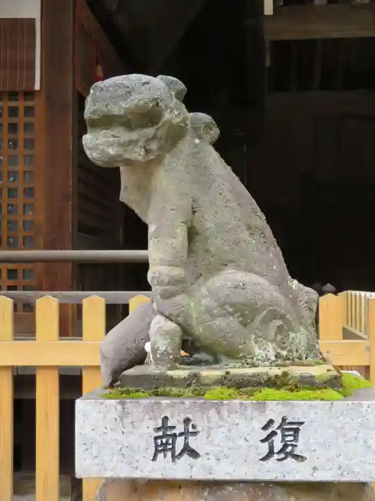阿禮神社の狛犬