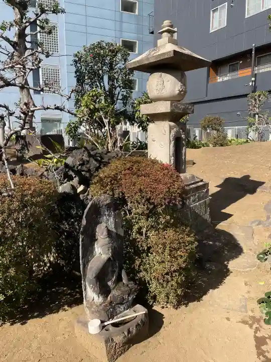 正行寺の{uncategorized: "未分類", other: "その他", undefined: "問題あり", building: "その他建物", grave: "お墓", sacred_gate: "鳥居", guardian: "狛犬", statue: "像", buddha: "仏像", history: "歴史", nature: "自然", garden: "庭園", animal: "動物", pagoda: "塔", temizu: "手水舎", mountain_gate: "山門・神門", sanctuary: "本殿・本堂", subordinate: "末社・摂社", art: "芸術", scenery: "景色", jizo: "地蔵", ema: "絵馬", goshuin: "御朱印", omikuji: "おみくじ", items: "授与品その他", amulet: "お守り", goshuincho: "御朱印帳", eats: "食事", festival: "お祭り", votive_dance: "神楽", shichigosan: "七五三参", wedding: "結婚式", experience: "体験その他", initially: "初詣", around: "周辺", anti_infection: "感染症対策"}