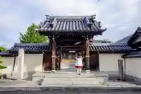 願隨寺の山門・神門