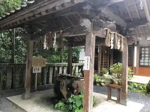 宇倍神社の手水