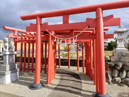 神明社（北方町西本郷）の鳥居