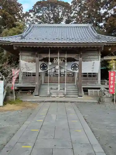 琴平神社の本殿