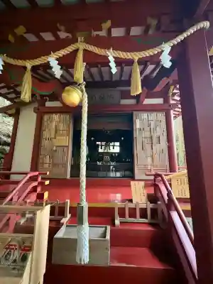 飛瀧神社（熊野那智大社別宮）の{uncategorized: "未分類", other: "その他", undefined: "問題あり", building: "その他建物", grave: "お墓", sacred_gate: "鳥居", guardian: "狛犬", statue: "像", buddha: "仏像", history: "歴史", nature: "自然", garden: "庭園", animal: "動物", pagoda: "塔", temizu: "手水舎", mountain_gate: "山門・神門", sanctuary: "本殿・本堂", subordinate: "末社・摂社", art: "芸術", scenery: "景色", jizo: "地蔵", ema: "絵馬", goshuin: "御朱印", omikuji: "おみくじ", items: "授与品その他", amulet: "お守り", goshuincho: "御朱印帳", eats: "食事", festival: "お祭り", votive_dance: "神楽", shichigosan: "七五三参", wedding: "結婚式", experience: "体験その他", initially: "初詣", around: "周辺", anti_infection: "感染症対策"}
