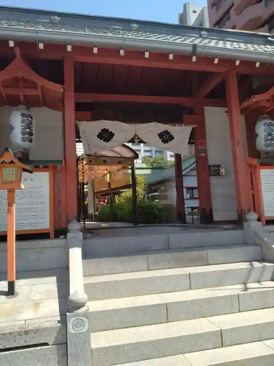 仙台大神宮の山門・神門