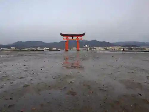 厳島神社(広島県)