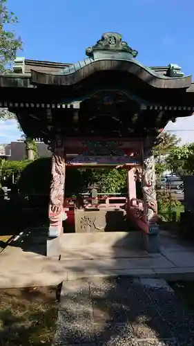 金蔵寺の手水舎