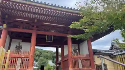 叡福寺の山門・神門