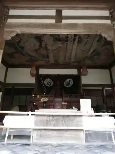 井山 宝福寺の本殿・本堂