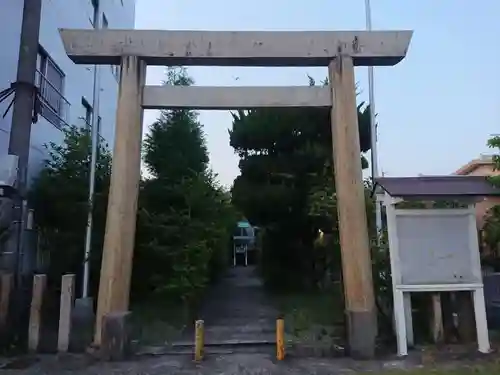 西神明社の鳥居