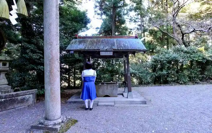 岩田神社の手水舎
