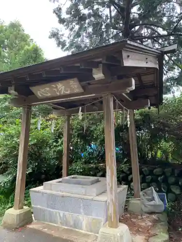 小川温泉神社の手水舎