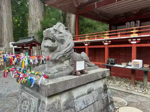 日光二荒山神社の{uncategorized: "未分類", other: "その他", undefined: "問題あり", building: "その他建物", grave: "お墓", sacred_gate: "鳥居", guardian: "狛犬", statue: "像", buddha: "仏像", history: "歴史", nature: "自然", garden: "庭園", animal: "動物", pagoda: "塔", temizu: "手水舎", mountain_gate: "山門・神門", sanctuary: "本殿・本堂", subordinate: "末社・摂社", art: "芸術", scenery: "景色", jizo: "地蔵", ema: "絵馬", goshuin: "御朱印", omikuji: "おみくじ", items: "授与品その他", amulet: "お守り", goshuincho: "御朱印帳", eats: "食事", festival: "お祭り", votive_dance: "神楽", shichigosan: "七五三参", wedding: "結婚式", experience: "体験その他", initially: "初詣", around: "周辺", anti_infection: "感染症対策"}
