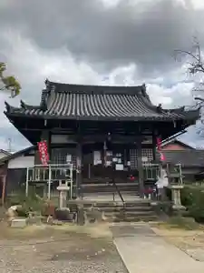 龍象寺の本殿・本堂