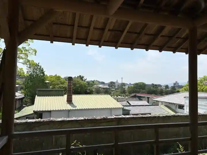 惠心院(恵心院)の{uncategorized: "未分類", other: "その他", undefined: "問題あり", building: "その他建物", grave: "お墓", sacred_gate: "鳥居", guardian: "狛犬", statue: "像", buddha: "仏像", history: "歴史", nature: "自然", garden: "庭園", animal: "動物", pagoda: "塔", temizu: "手水舎", mountain_gate: "山門・神門", sanctuary: "本殿・本堂", subordinate: "末社・摂社", art: "芸術", scenery: "景色", jizo: "地蔵", ema: "絵馬", goshuin: "御朱印", omikuji: "おみくじ", items: "授与品その他", amulet: "お守り", goshuincho: "御朱印帳", eats: "食事", festival: "お祭り", votive_dance: "神楽", shichigosan: "七五三参", wedding: "結婚式", experience: "体験その他", initially: "初詣", around: "周辺", anti_infection: "感染症対策"}