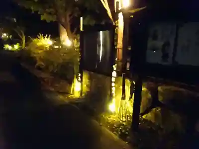 心行寺の山門・神門