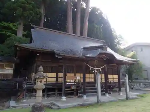 中和神社の本殿