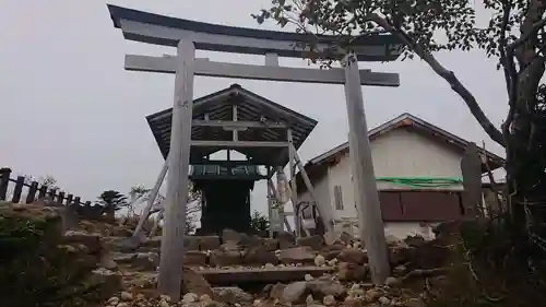 日光二荒山神社中宮祠の鳥居