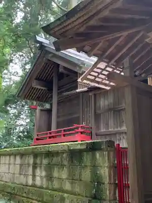 根裂神社の本殿・本堂