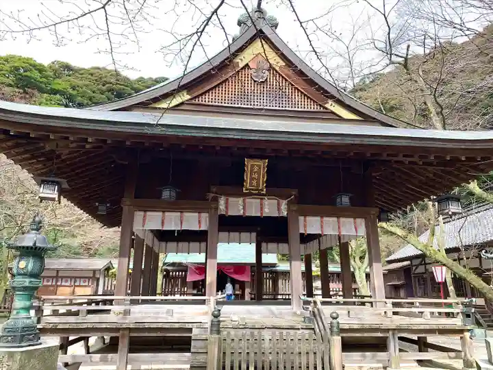 金崎宮の本殿・本堂