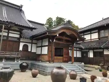 光徳寺の本殿・本堂