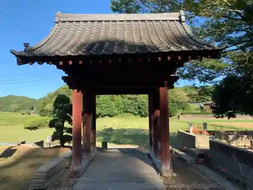 福庄寺の山門