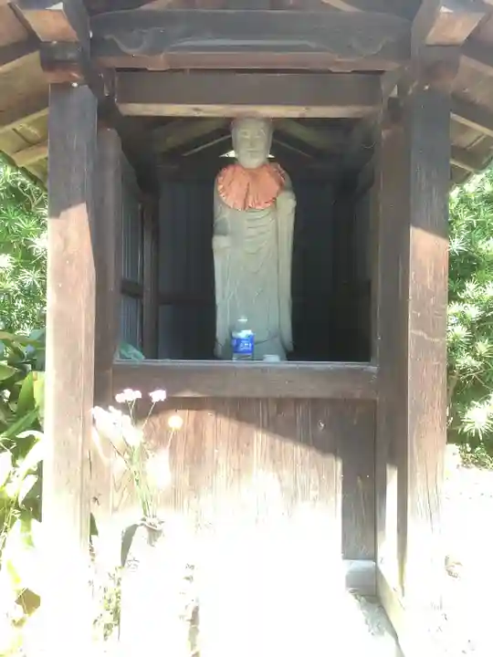 覺王院(観音寺)の地蔵