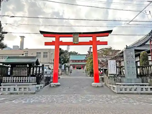 五社神社　諏訪神社の鳥居