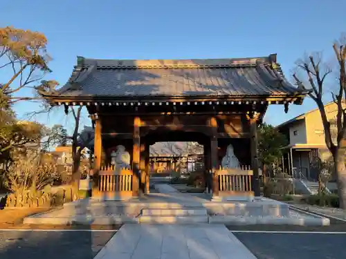 大雲寺の山門