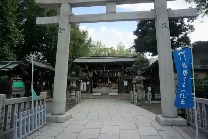 下谷神社の鳥居