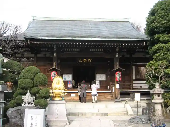 東覚寺の本殿・本堂
