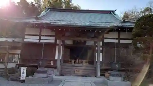 報国寺の本殿・本堂