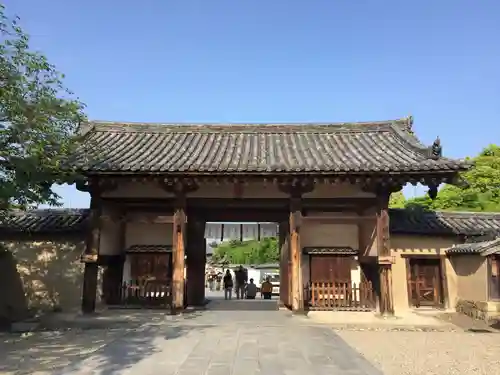 法隆寺の山門