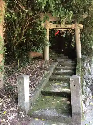 若禰宜神社の鳥居