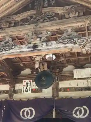 清滝寺の本殿・本堂