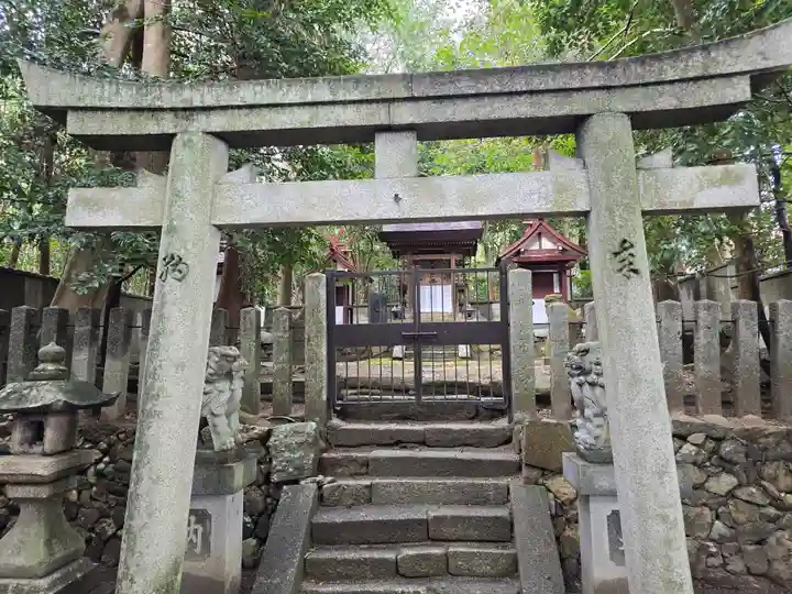 八幡神社(奈良県)
