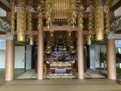 安楽寺の本殿・本堂