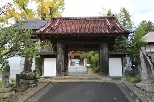 観福寺の山門