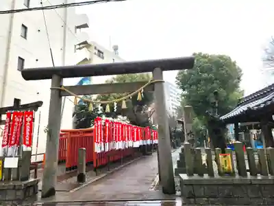 水野社の鳥居