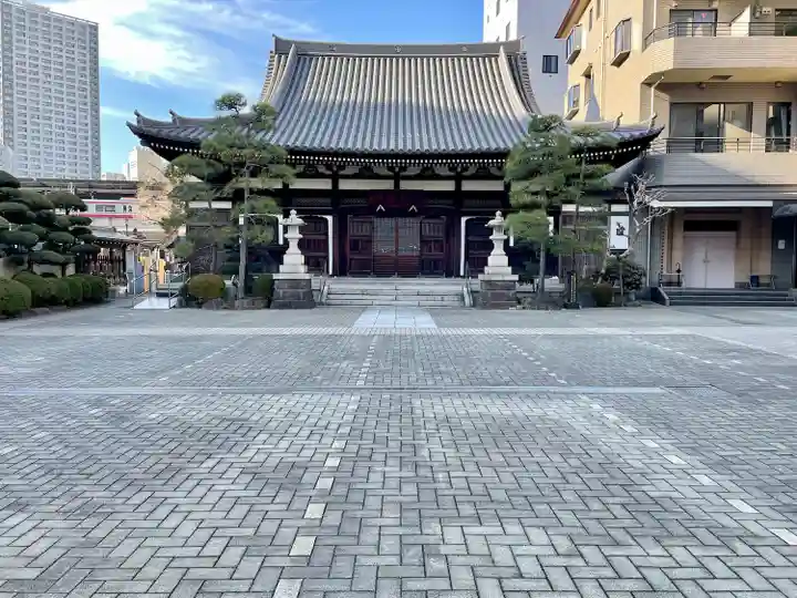 宗三寺の本殿・本堂