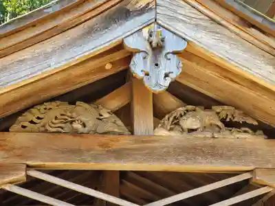阿陀岡神社の芸術