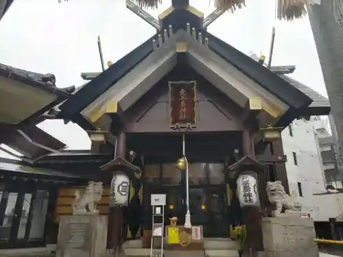 元三島神社の本殿・本堂